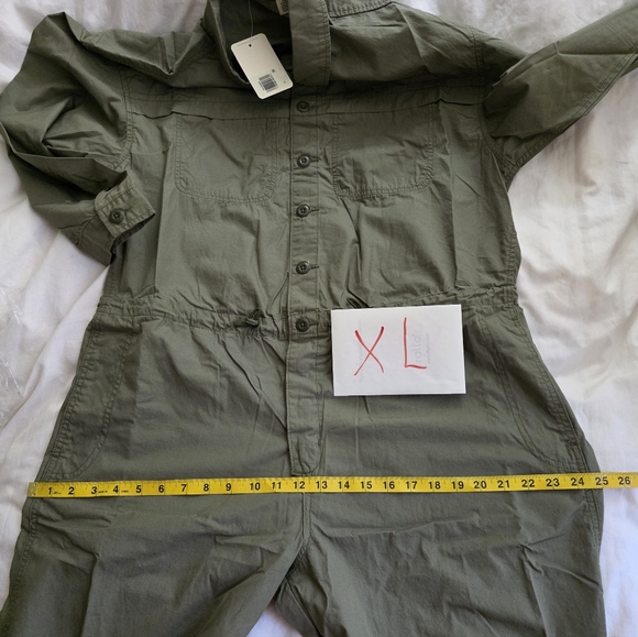 Levi's Parachute Baggy Jumpsuit  Deep Lichen - Green 100 Cotton BNWT - Picture 14 of 16